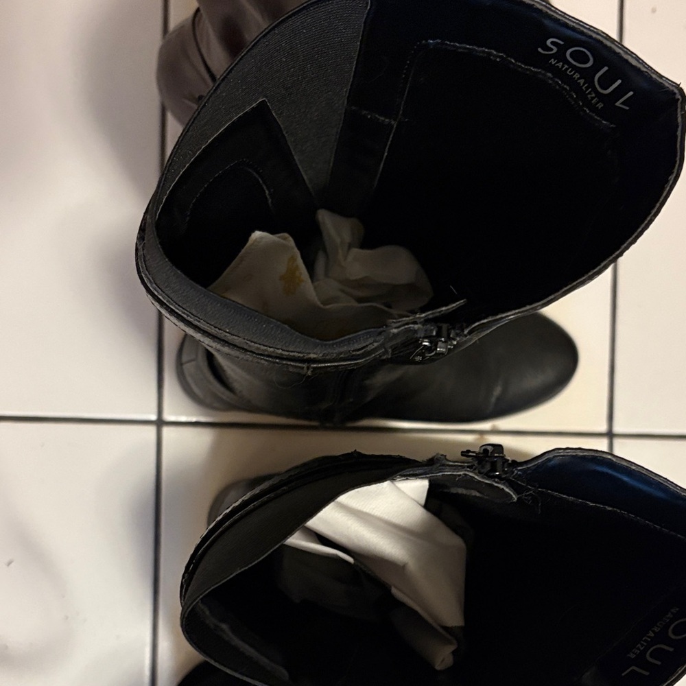 Boots Bundle!!!! - Picture 6 of 10
